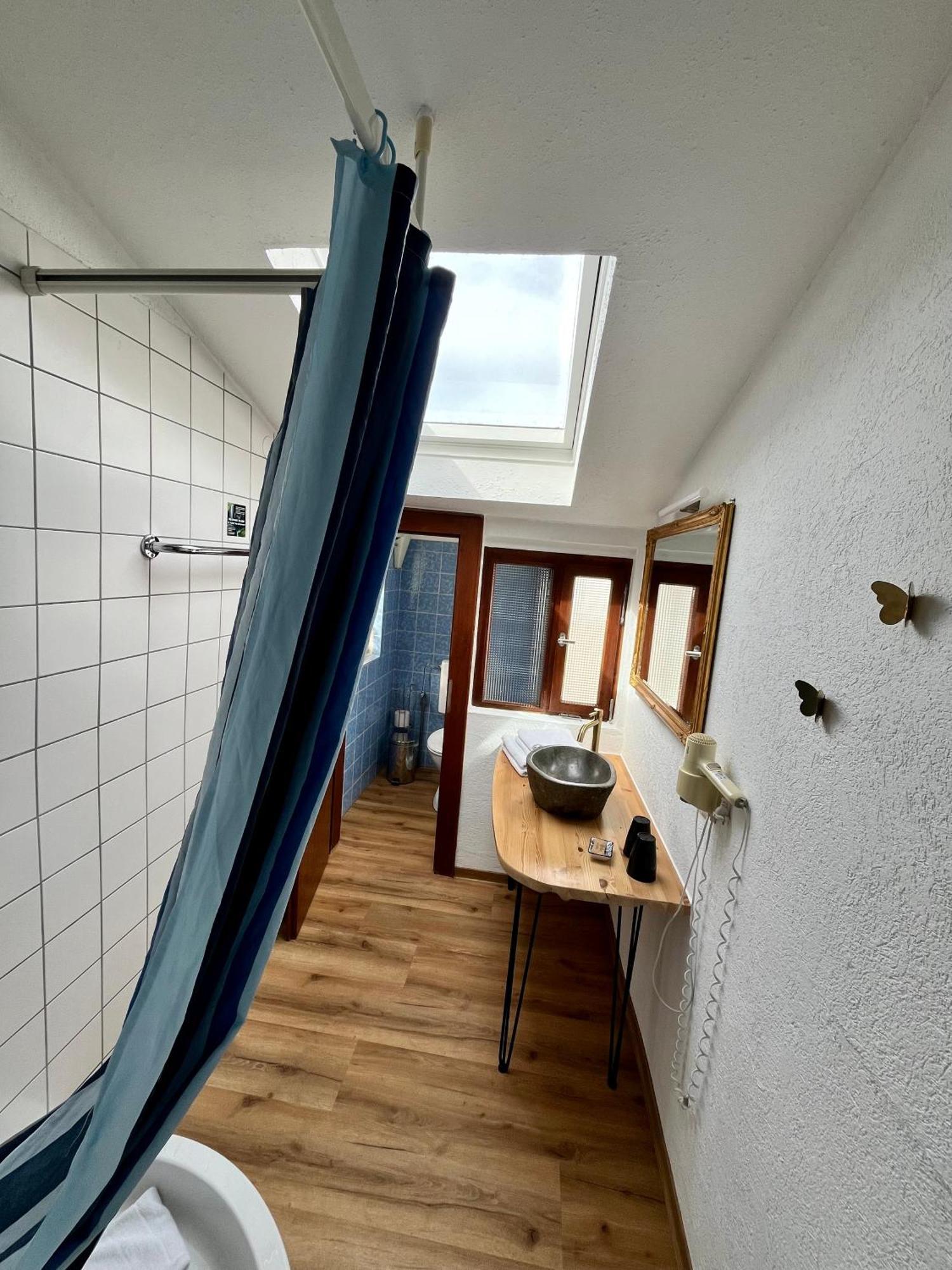 Gaestehaus Am Hafen Meersburg Eksteriør billede