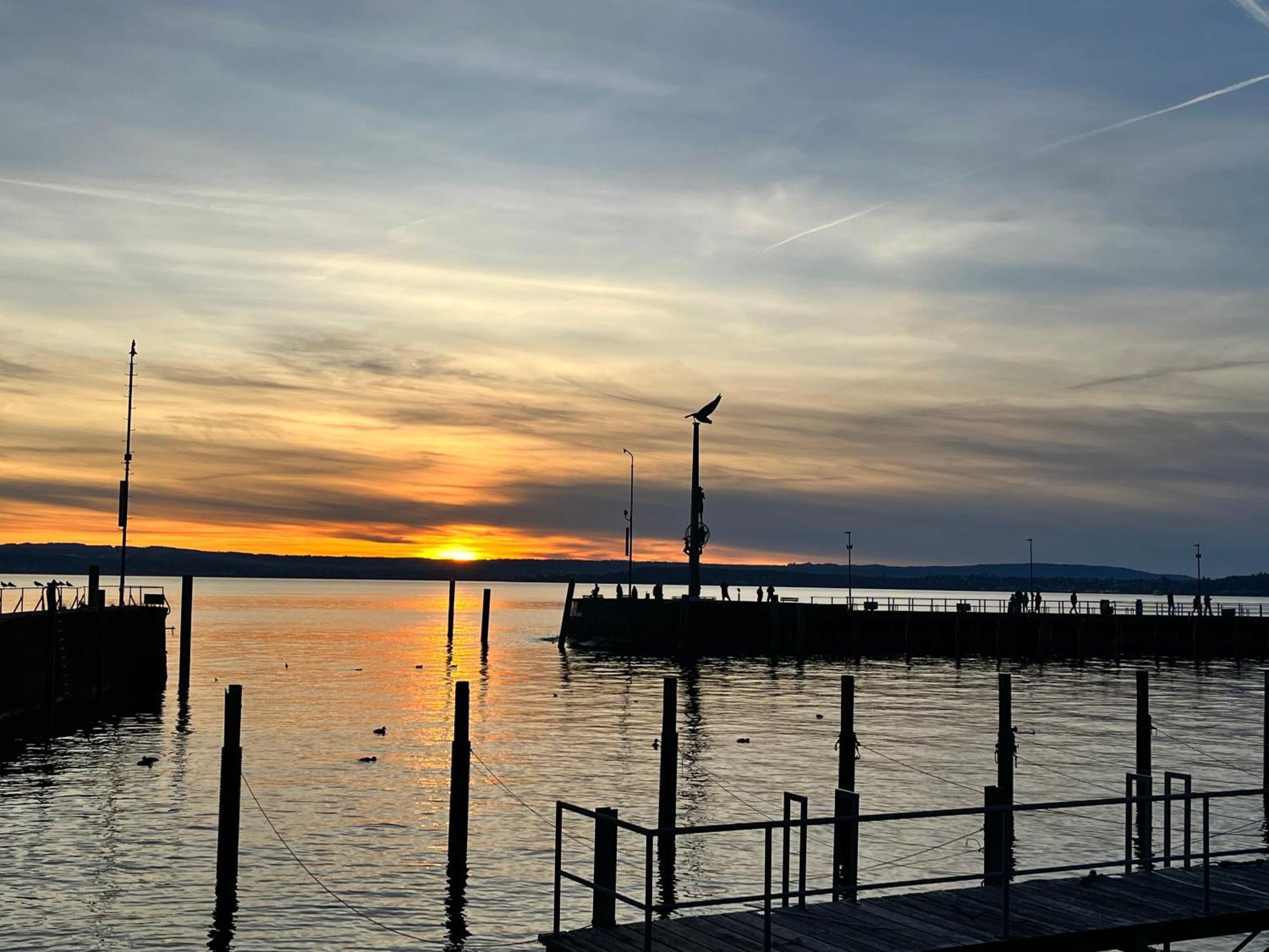 Gaestehaus Am Hafen Meersburg Eksteriør billede